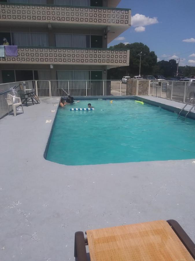 The Virginian Motel Myrtle Beach Exterior photo